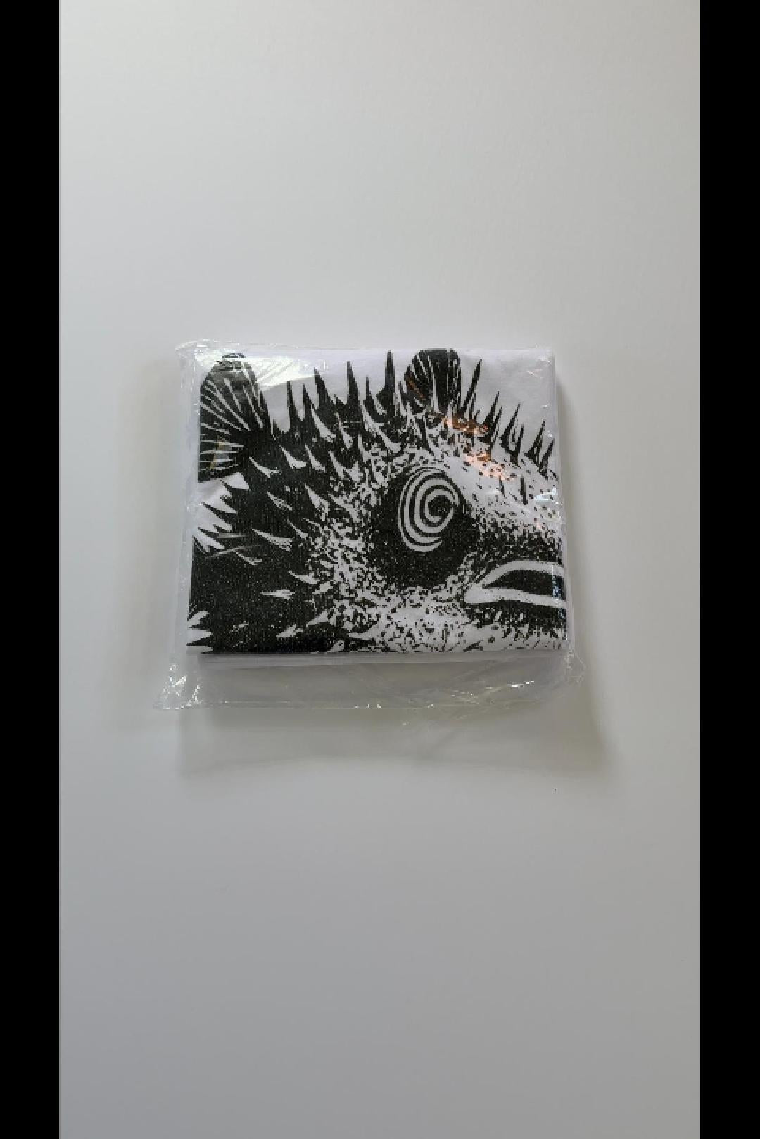 pilau tee product video